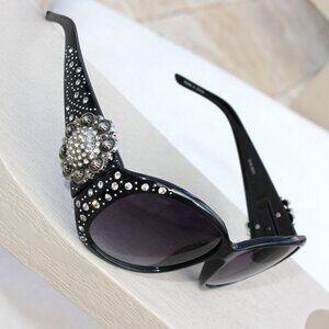 Montana West Sunglasses for Women on Sale up to 90% Off  display picture 3